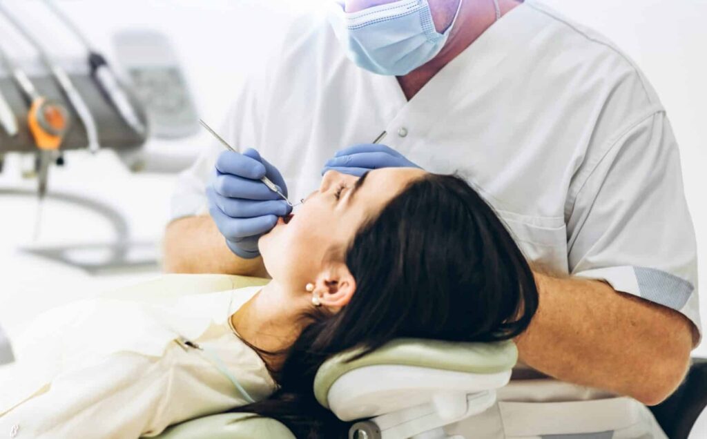 7 Signs You Need a Dental Checkup Soon